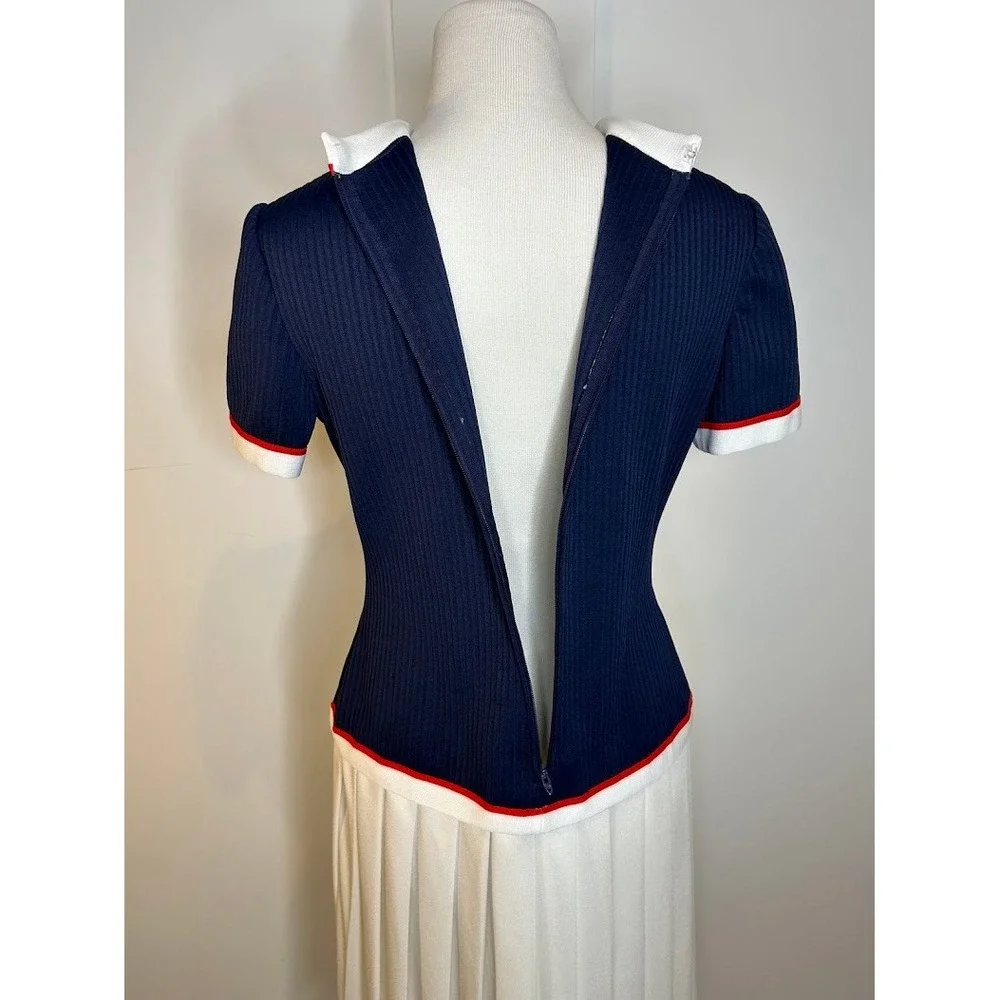 Vintage 1970s Leslie Fay Navy Blue White Pleated Knit Dress Red Trim V-Neck - Picture 8 of 15